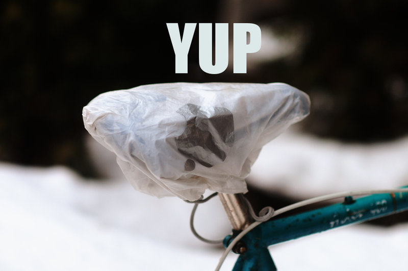 Illustration for article titled Make a Premium Saddle Cover from an Apple Plastic Bag